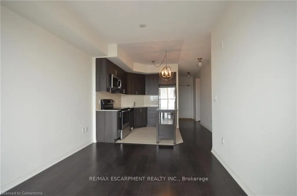 Photo 15 of Unit 203, 560 North Service Road, Grimsby, Grimsby Beach — HOMEH
