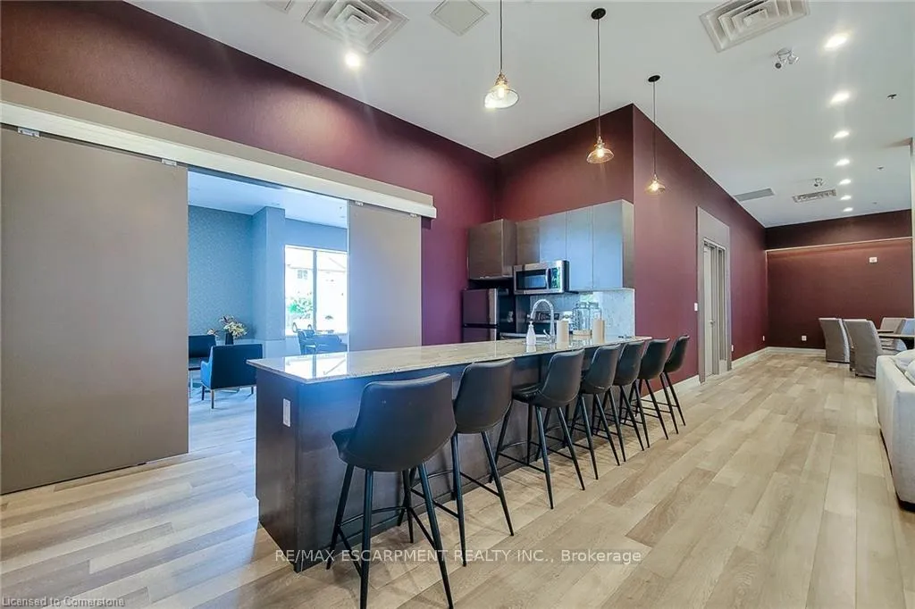 Photo 33 of Unit 203, 560 North Service Road, Grimsby, Grimsby Beach — HOMEH