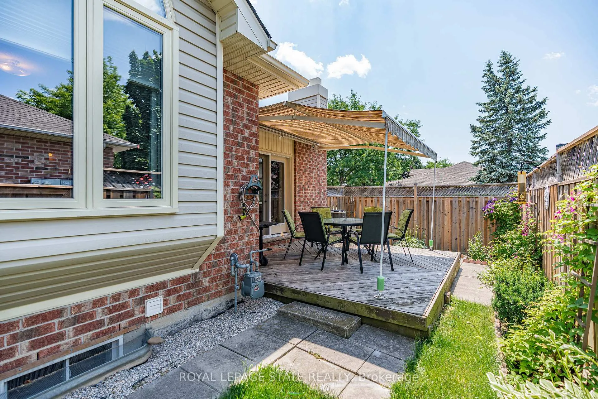 Photo 38 of 36 Twentyplace Boulevard, Hamilton, Rural Glanbrook — HOMEH