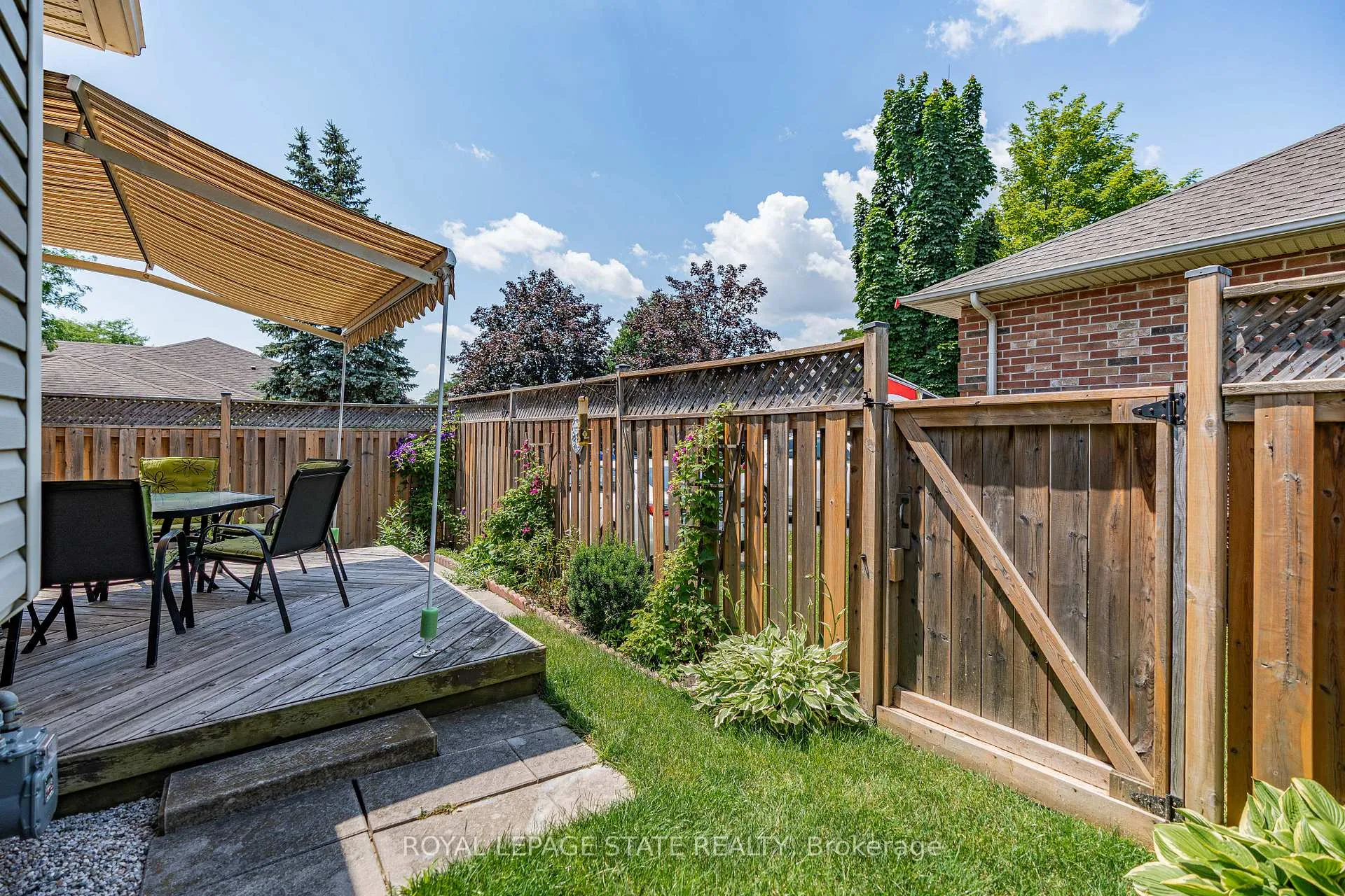 Photo 39 of 36 Twentyplace Boulevard, Hamilton, Rural Glanbrook — HOMEH