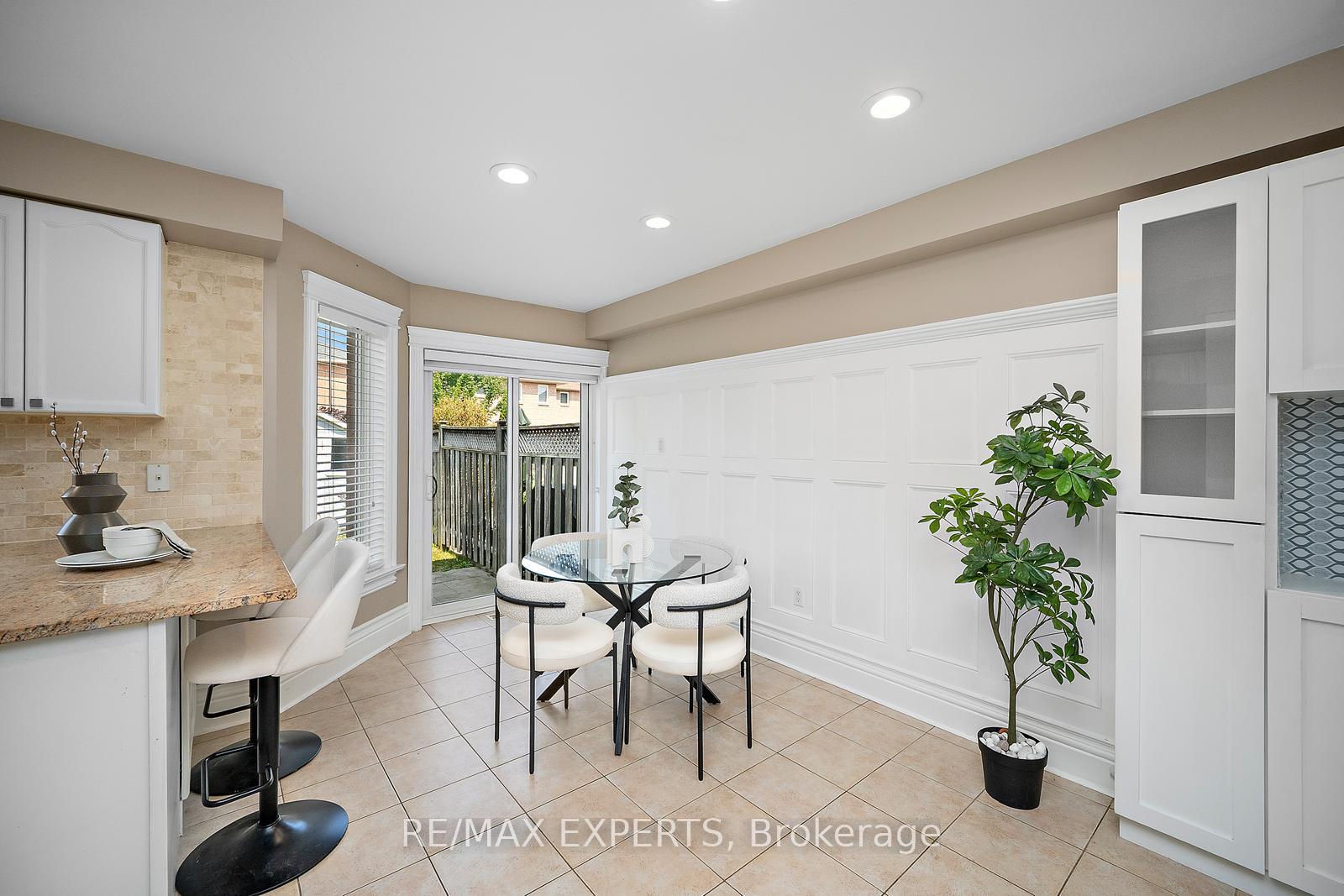 Photo 28 of 19 Hubert Corless Drive, Caledon, Bolton East — HOMEH
