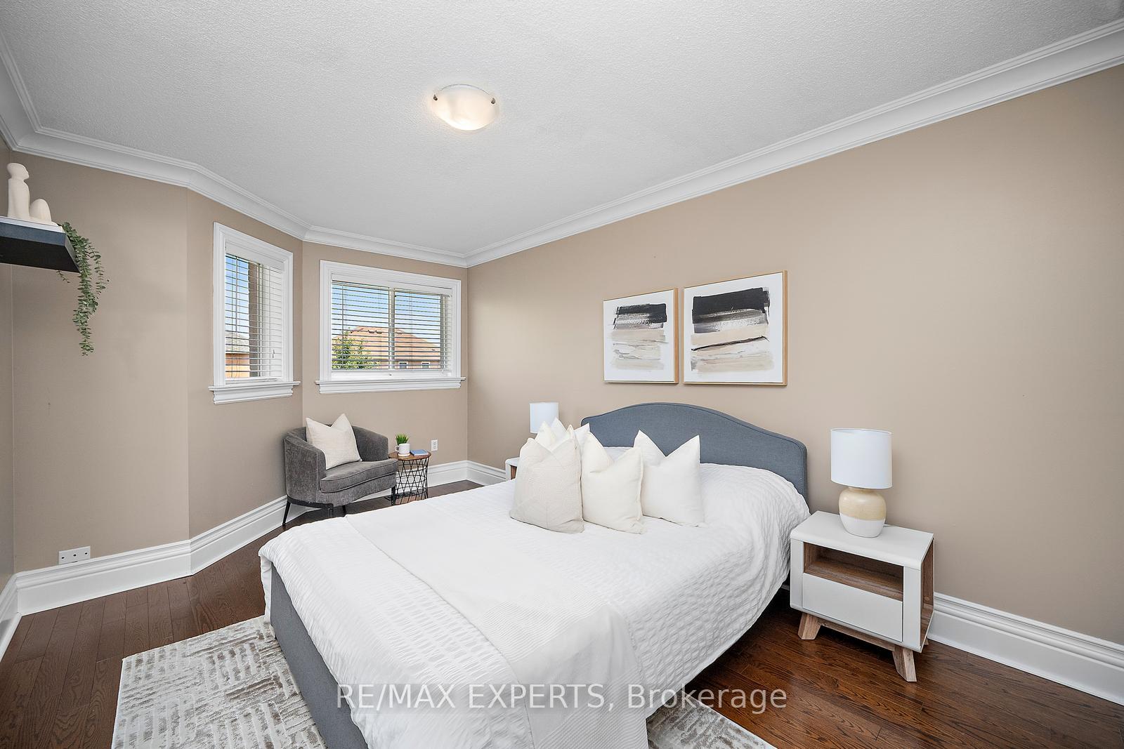 Photo 17 of 19 Hubert Corless Drive, Caledon, Bolton East — HOMEH
