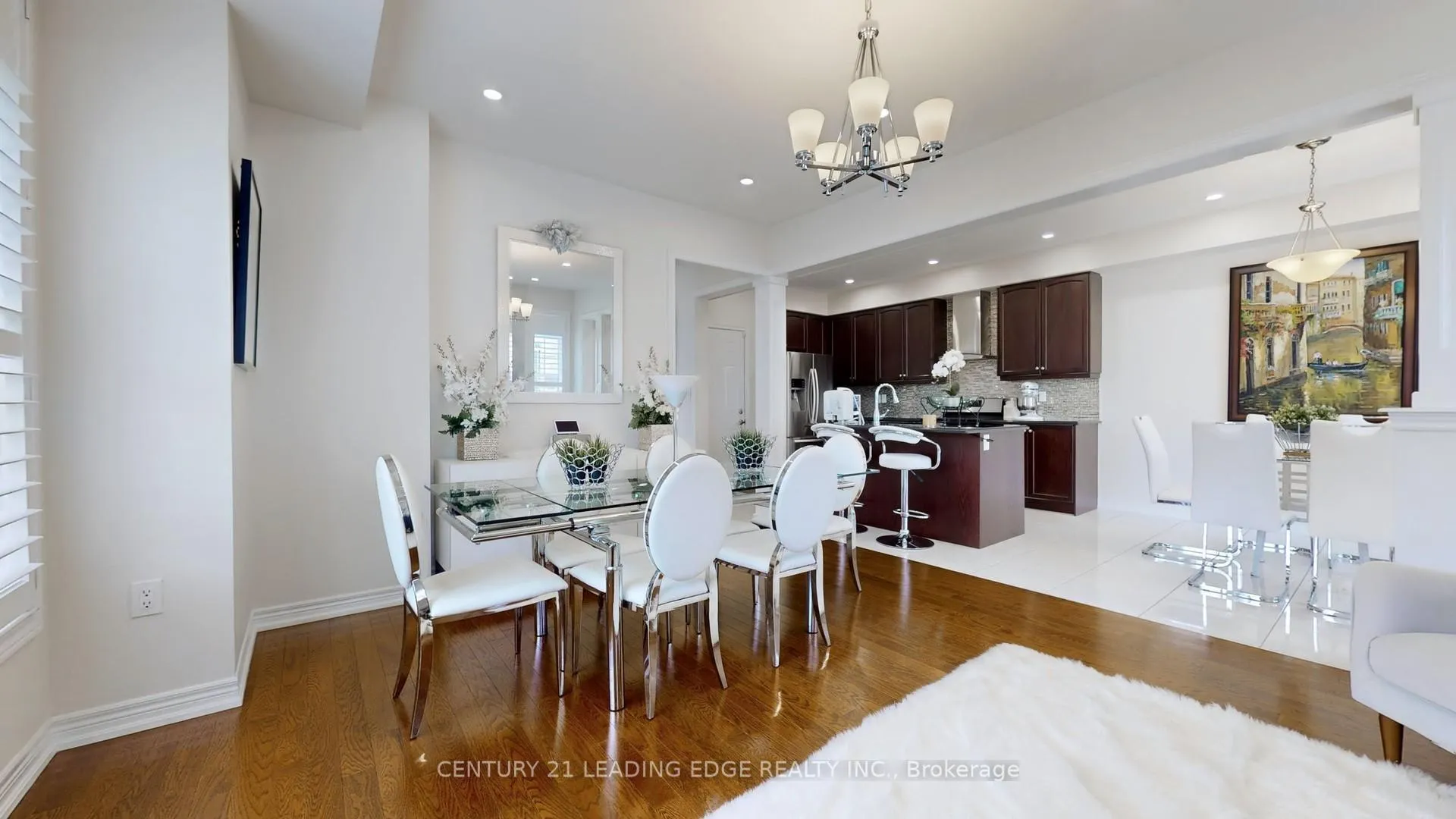 Photo 10 of 61 Pelee Avenue, Vaughan, Kleinburg — HOMEH