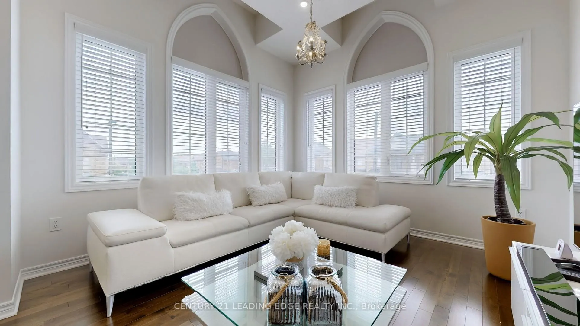 Photo 17 of 61 Pelee Avenue, Vaughan, Kleinburg — HOMEH