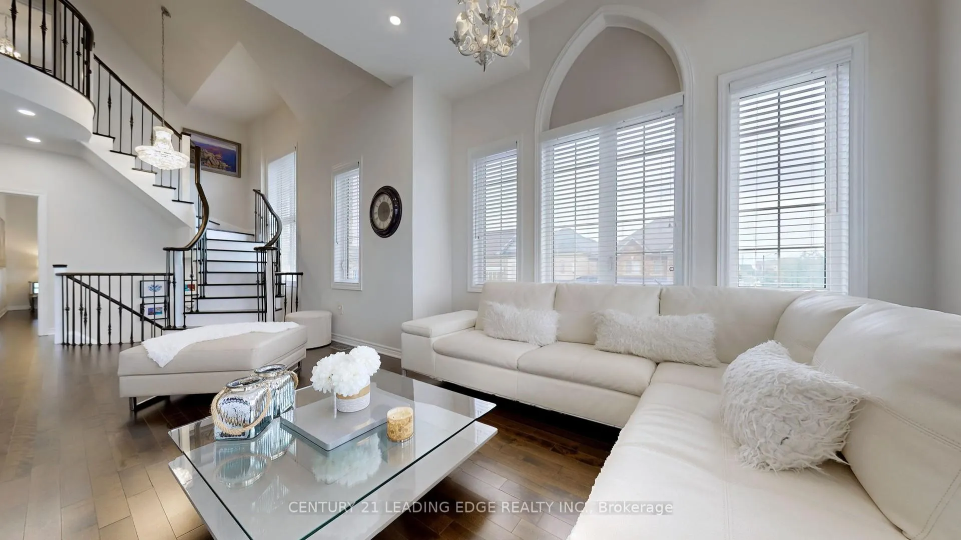 Photo 18 of 61 Pelee Avenue, Vaughan, Kleinburg — HOMEH