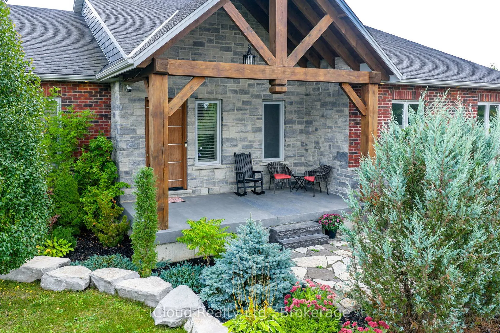 Photo 4 of 9449 Wellington 22 Road, Erin, Rural Erin — HOMEH