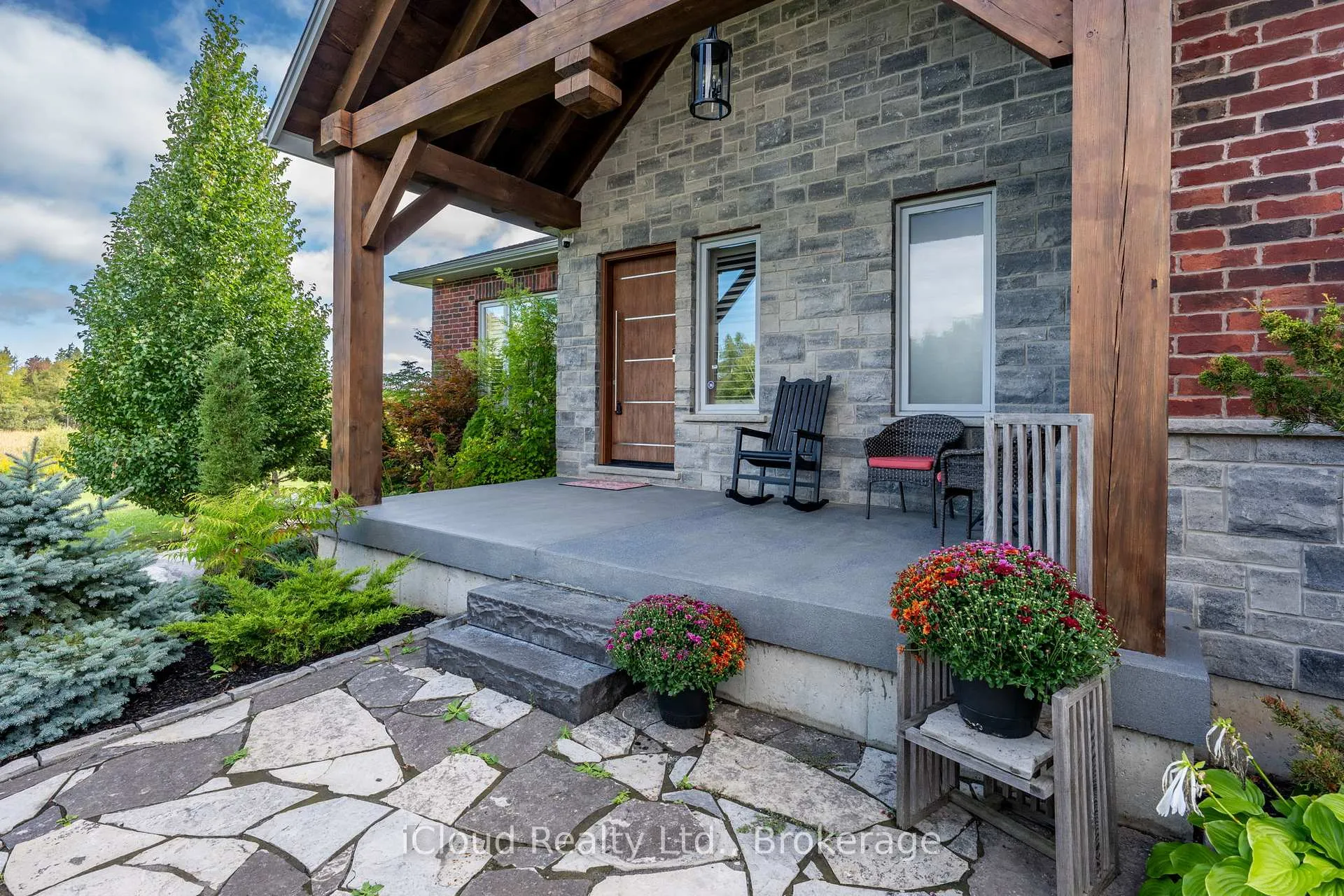 Photo 5 of 9449 Wellington 22 Road, Erin, Rural Erin — HOMEH