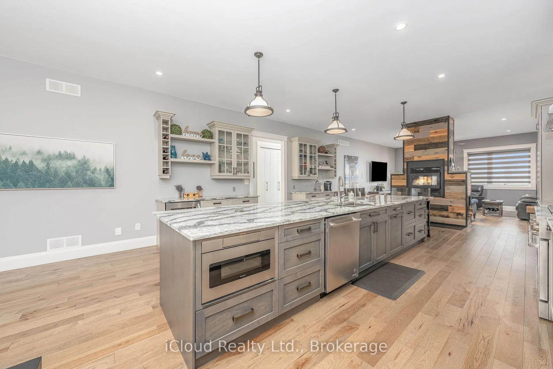 Photo 10 of 9449 Wellington 22 Road, Erin, Rural Erin — HOMEH