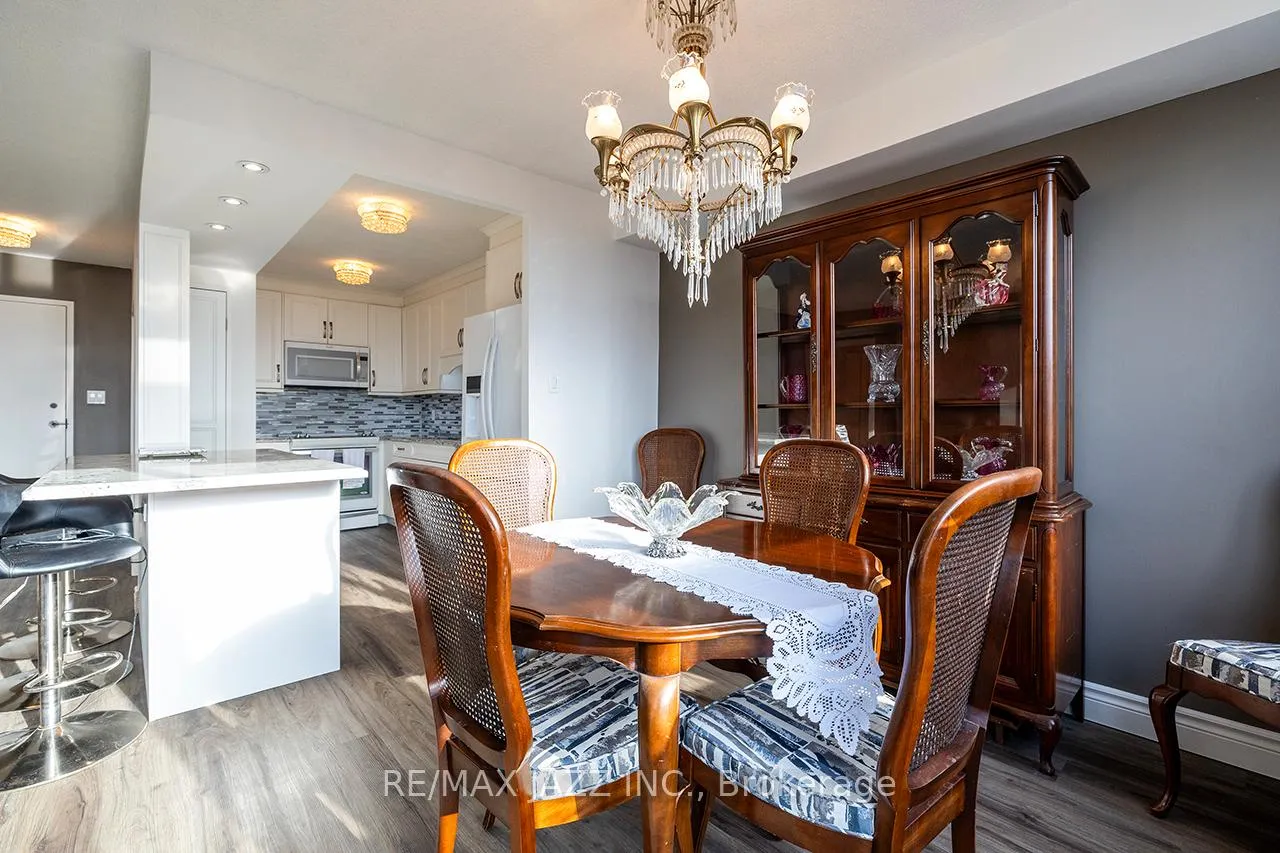 Photo 13 of Unit 623, 50 Richmond Street E, Oshawa, McLaughlin — HOMEH