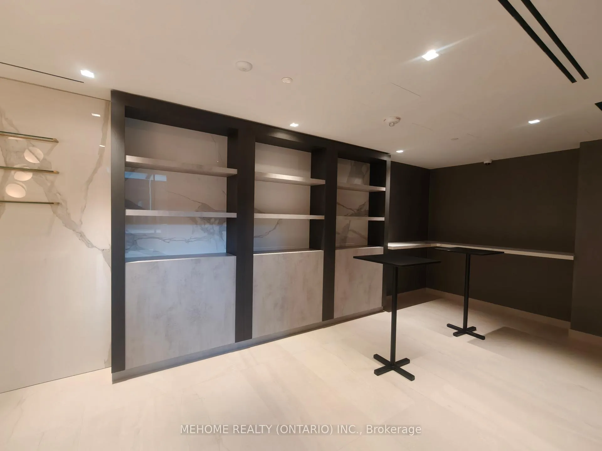 Photo 15 of Unit 622, 117 Broadway Avenue, Toronto, Mount Pleasant West — HOMEH