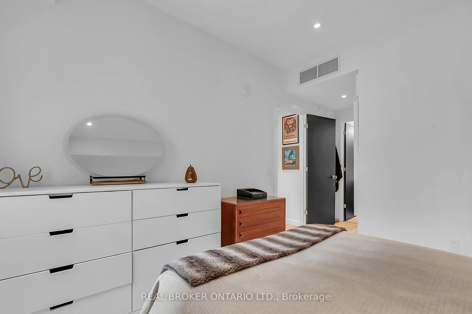 Photo 20 of Unit 102, 741 King Street W, Kitchener — HOMEH