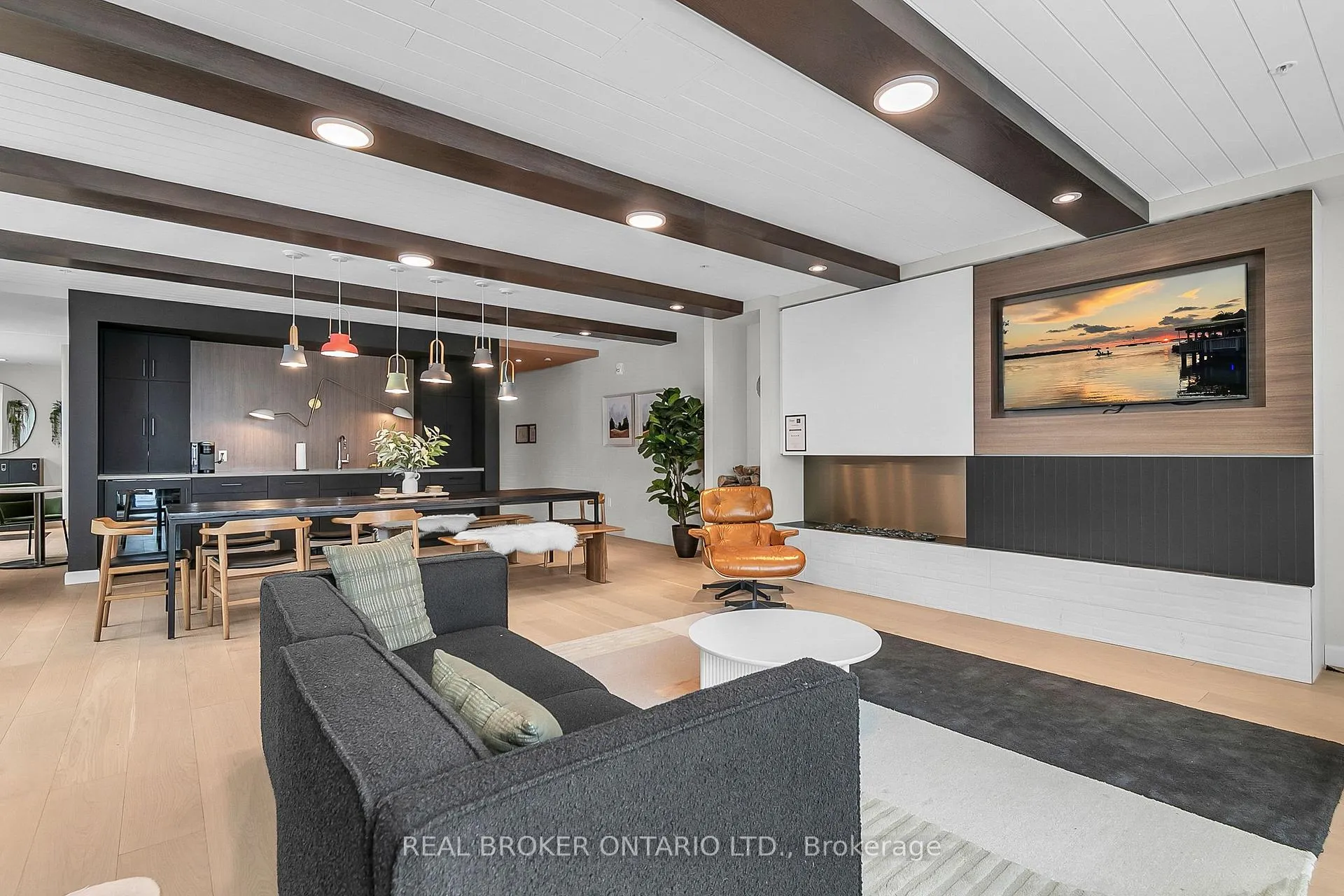 Photo 31 of Unit 102, 741 King Street W, Kitchener — HOMEH