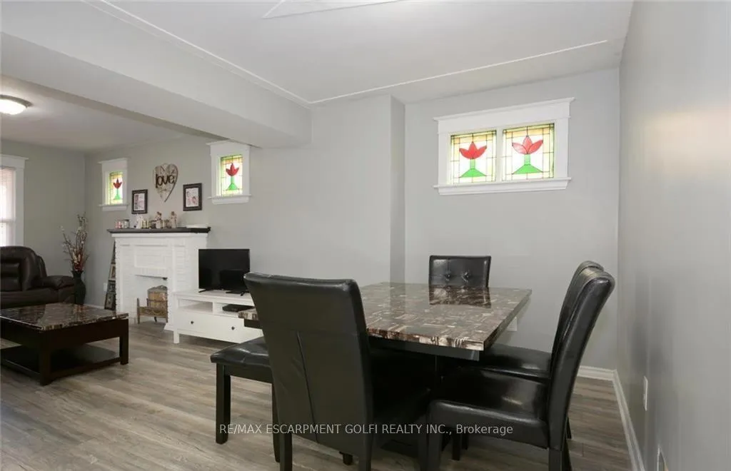Photo 9 of 166 Fairfield Avenue, Hamilton, Homeside — HOMEH