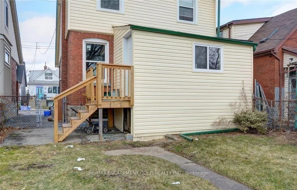 Photo 22 of 166 Fairfield Avenue, Hamilton, Homeside — HOMEH