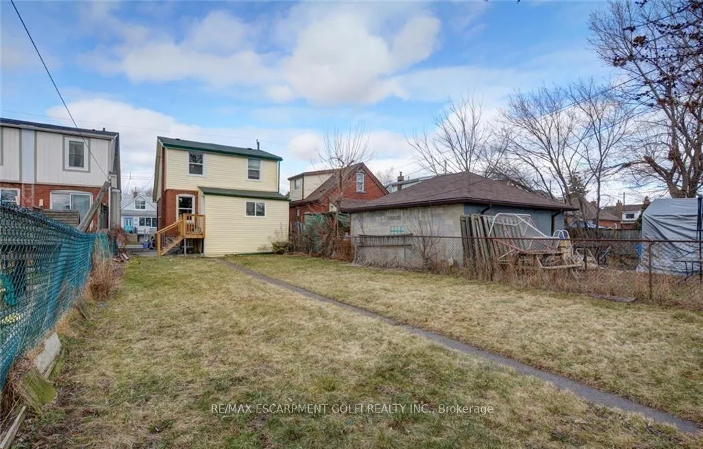 Photo 23 of 166 Fairfield Avenue, Hamilton, Homeside — HOMEH