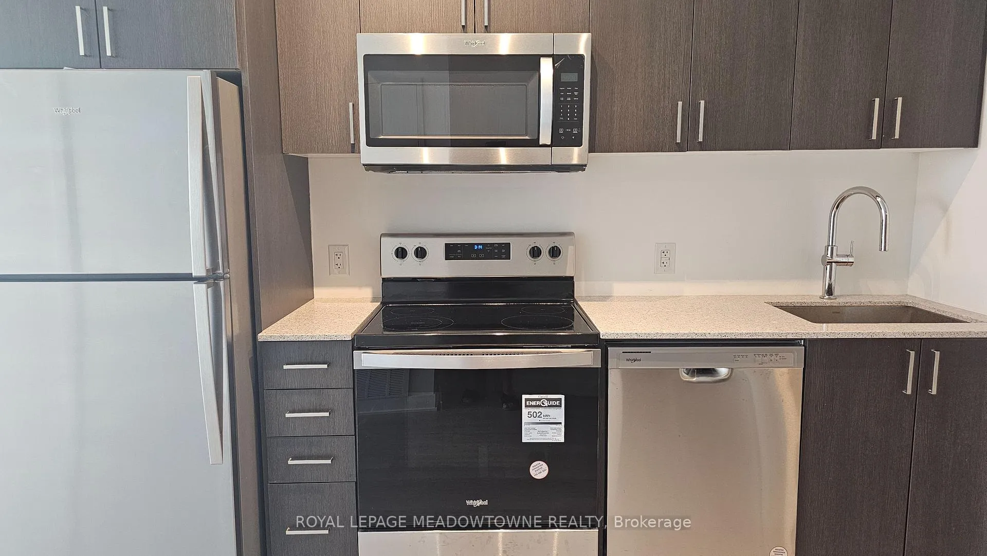 Photo 7 of Unit 411, 2782 Barton Street, Hamilton, Riverdale — HOMEH