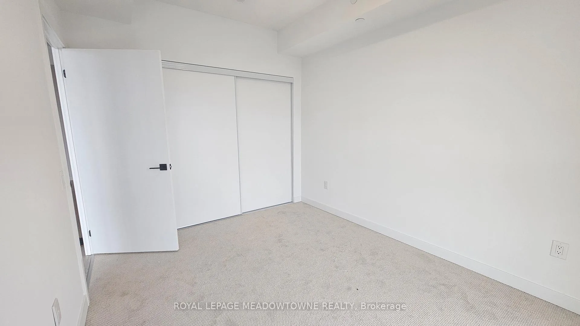 Photo 24 of Unit 411, 2782 Barton Street, Hamilton, Riverdale — HOMEH