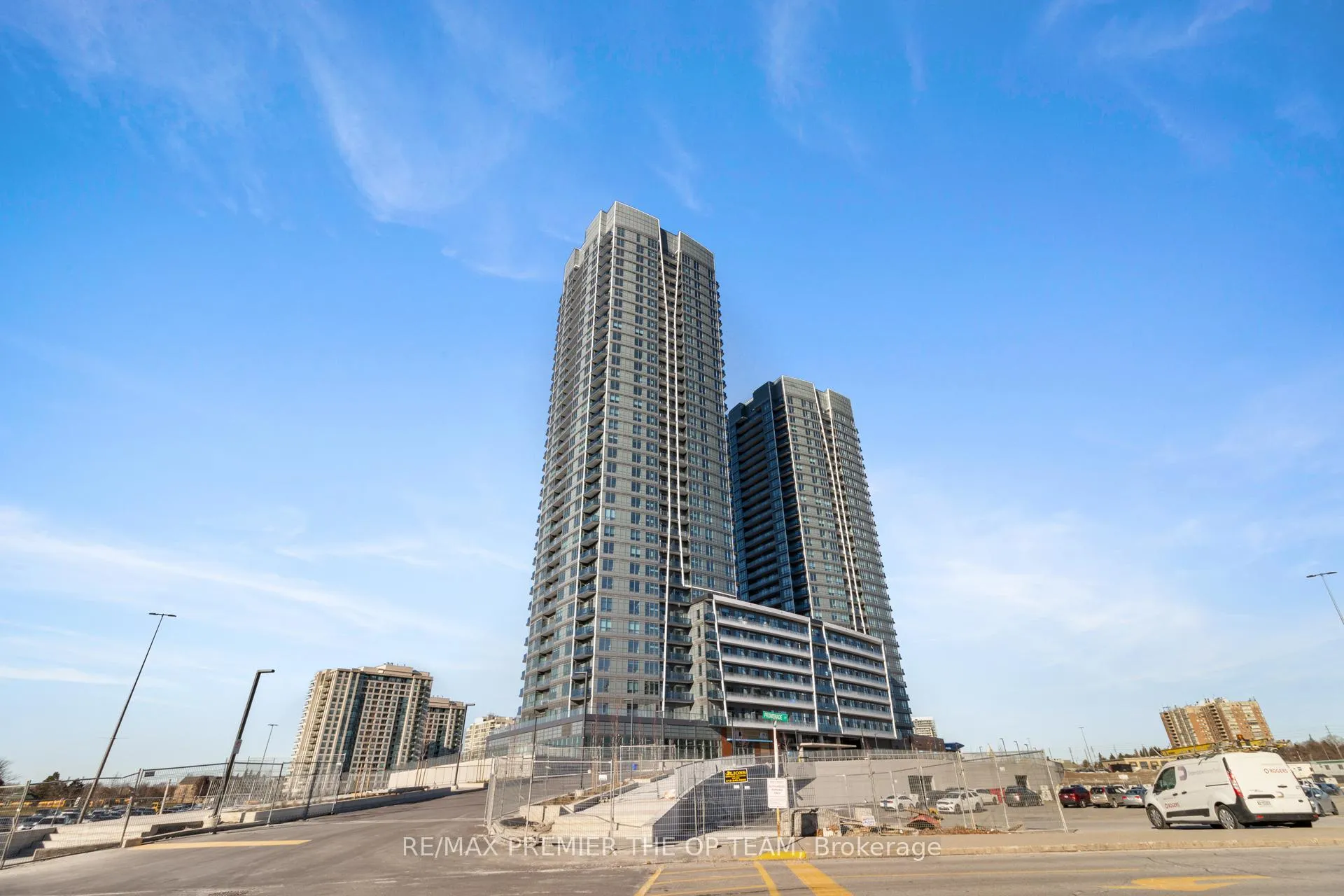 Front of Unit 403, 30 Upper Mall Way