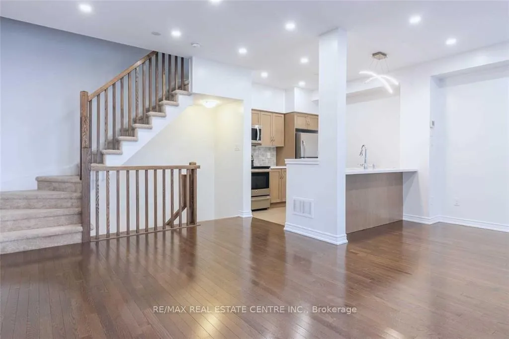 Photo 8 of Unit 38, 257 Parkside Drive, Hamilton, Ancaster — HOMEH