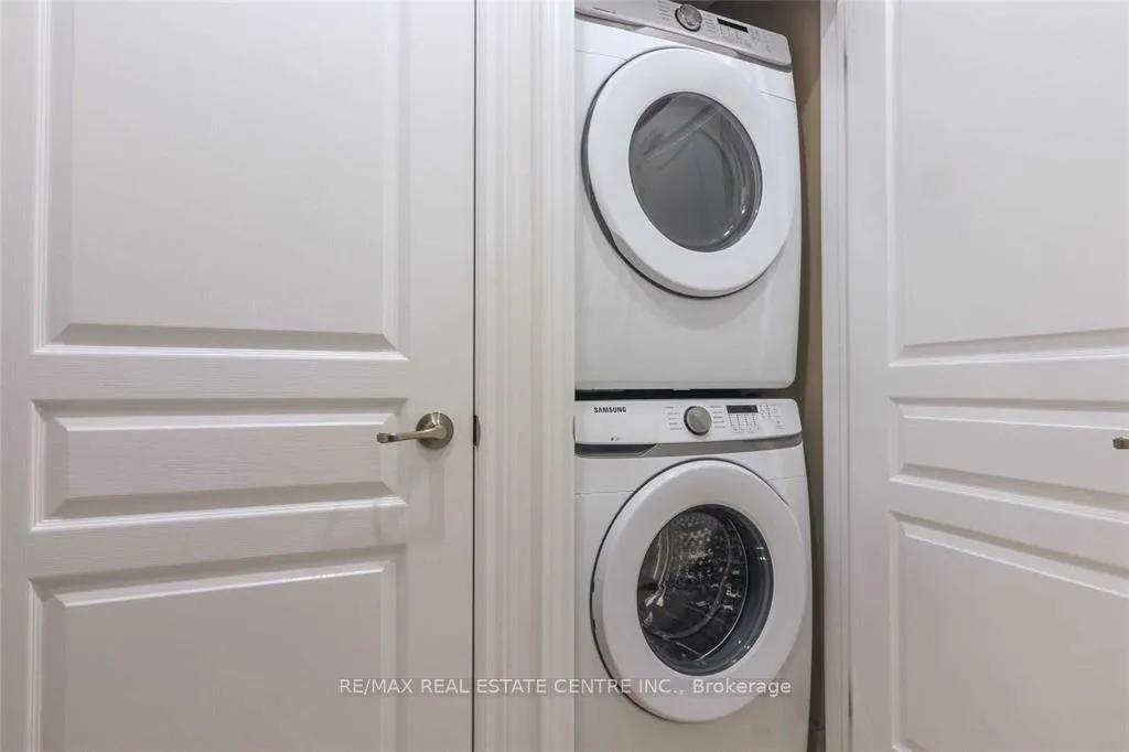 Photo 14 of Unit 38, 257 Parkside Drive, Hamilton, Ancaster — HOMEH