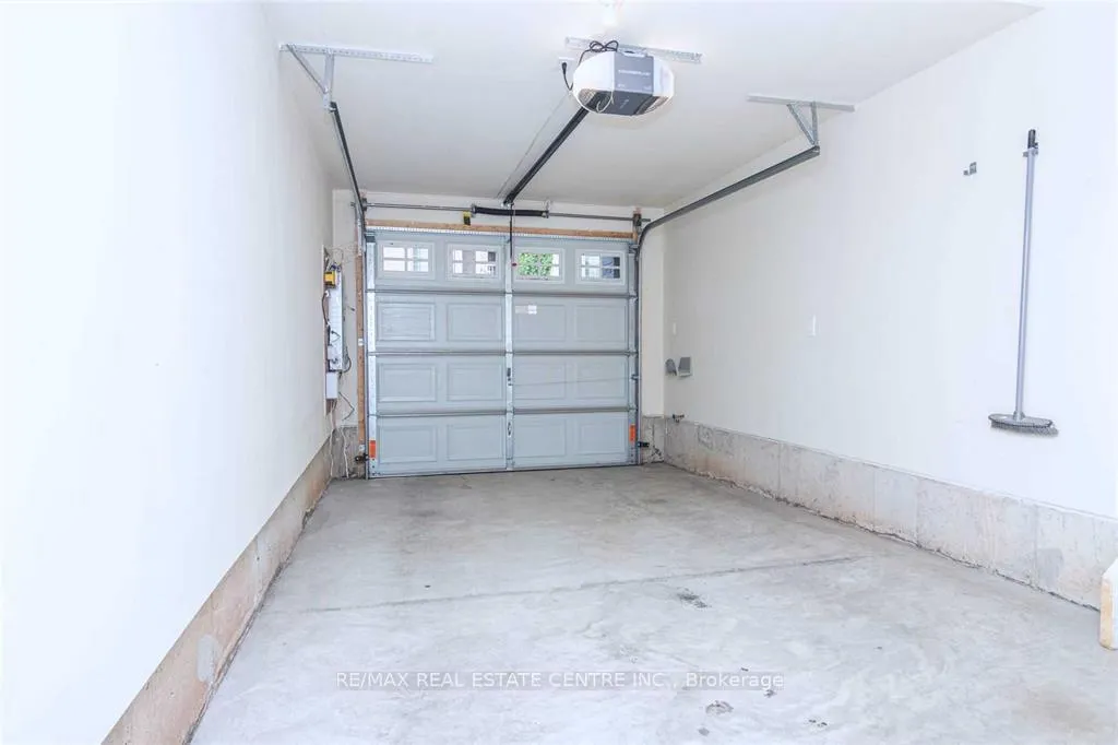 Photo 20 of Unit 38, 257 Parkside Drive, Hamilton, Ancaster — HOMEH