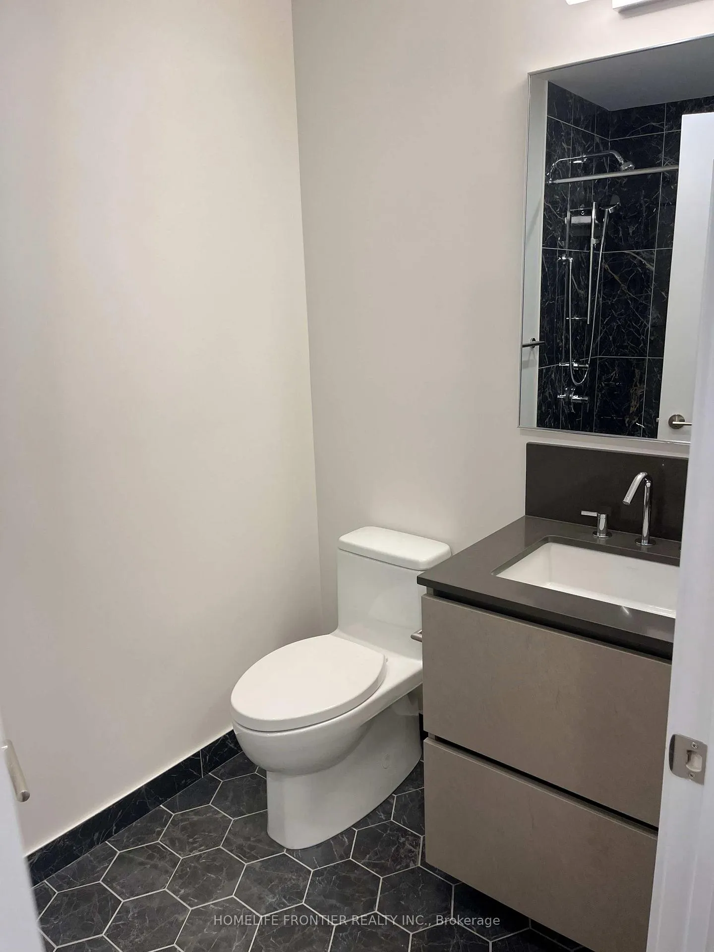 Photo 7 of Unit 3901, 28 Freeland Street, Toronto, Waterfront Communities — HOMEH