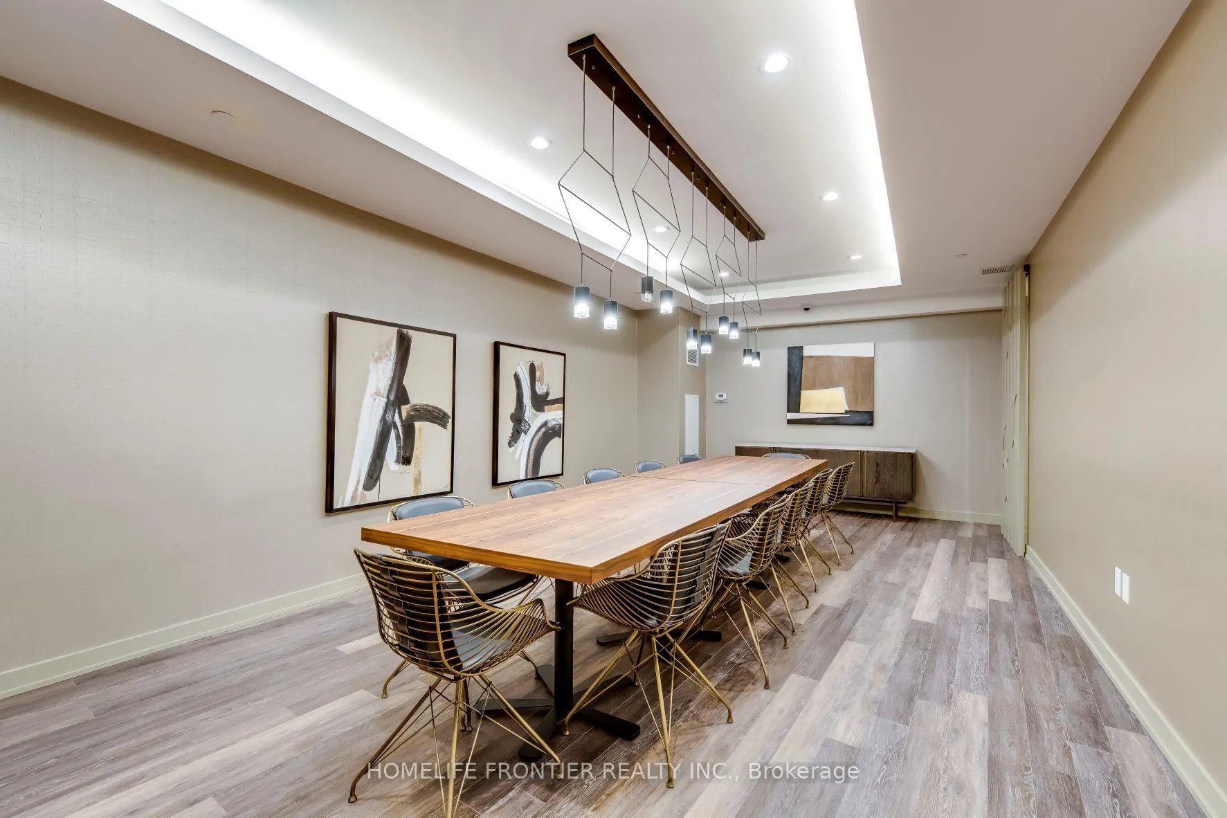 Photo 15 of Unit 3901, 28 Freeland Street, Toronto, Waterfront Communities — HOMEH