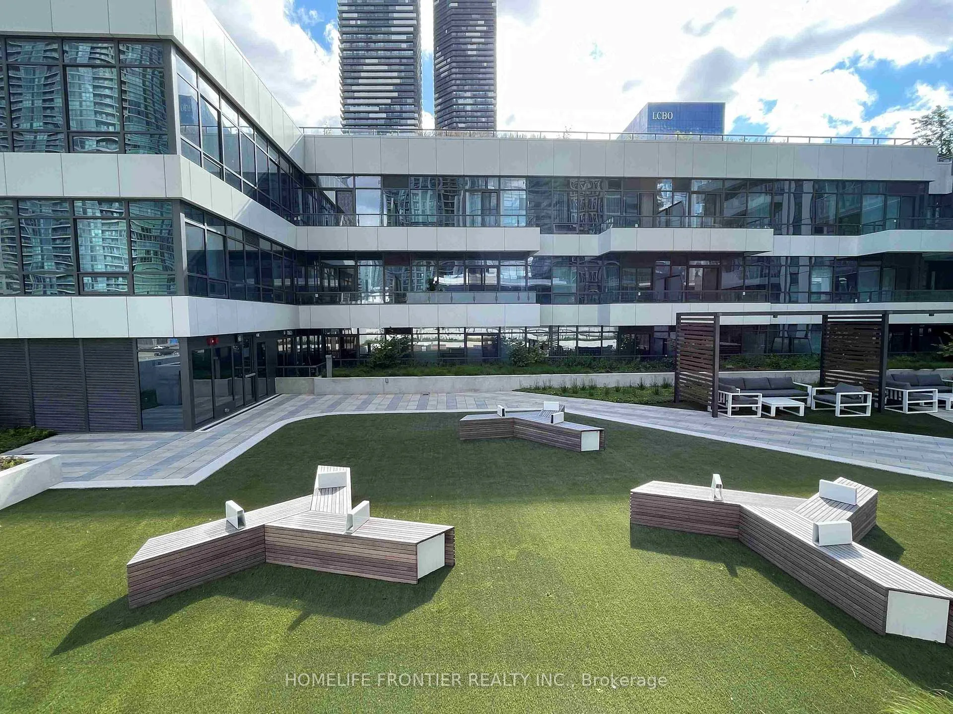 Photo 17 of Unit 3901, 28 Freeland Street, Toronto, Waterfront Communities — HOMEH