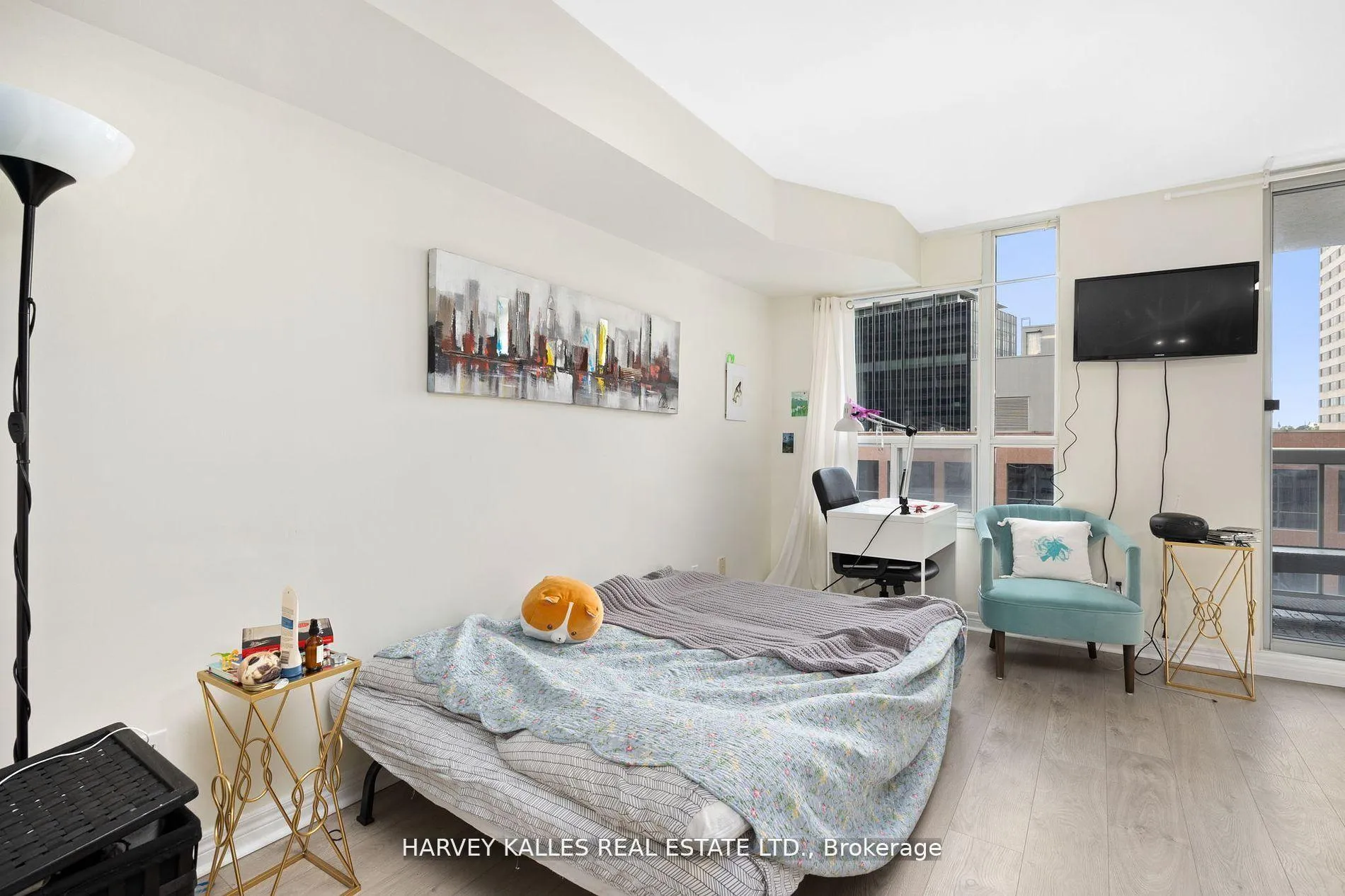 Photo 10 of Unit 1201, 43 Eglinton Avenue E, Toronto, Mount Pleasant West — HOMEH