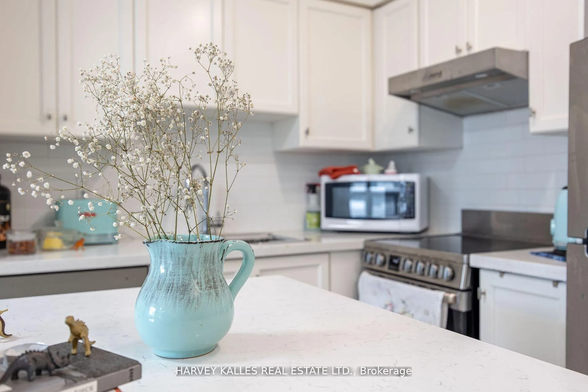 Photo 16 of Unit 1201, 43 Eglinton Avenue E, Toronto, Mount Pleasant West — HOMEH