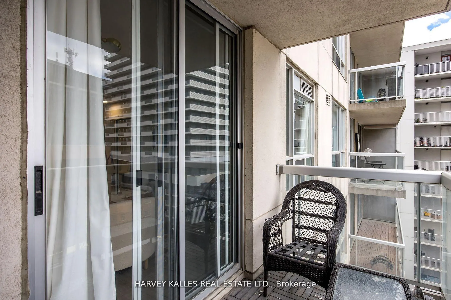 Photo 24 of Unit 1201, 43 Eglinton Avenue E, Toronto, Mount Pleasant West — HOMEH