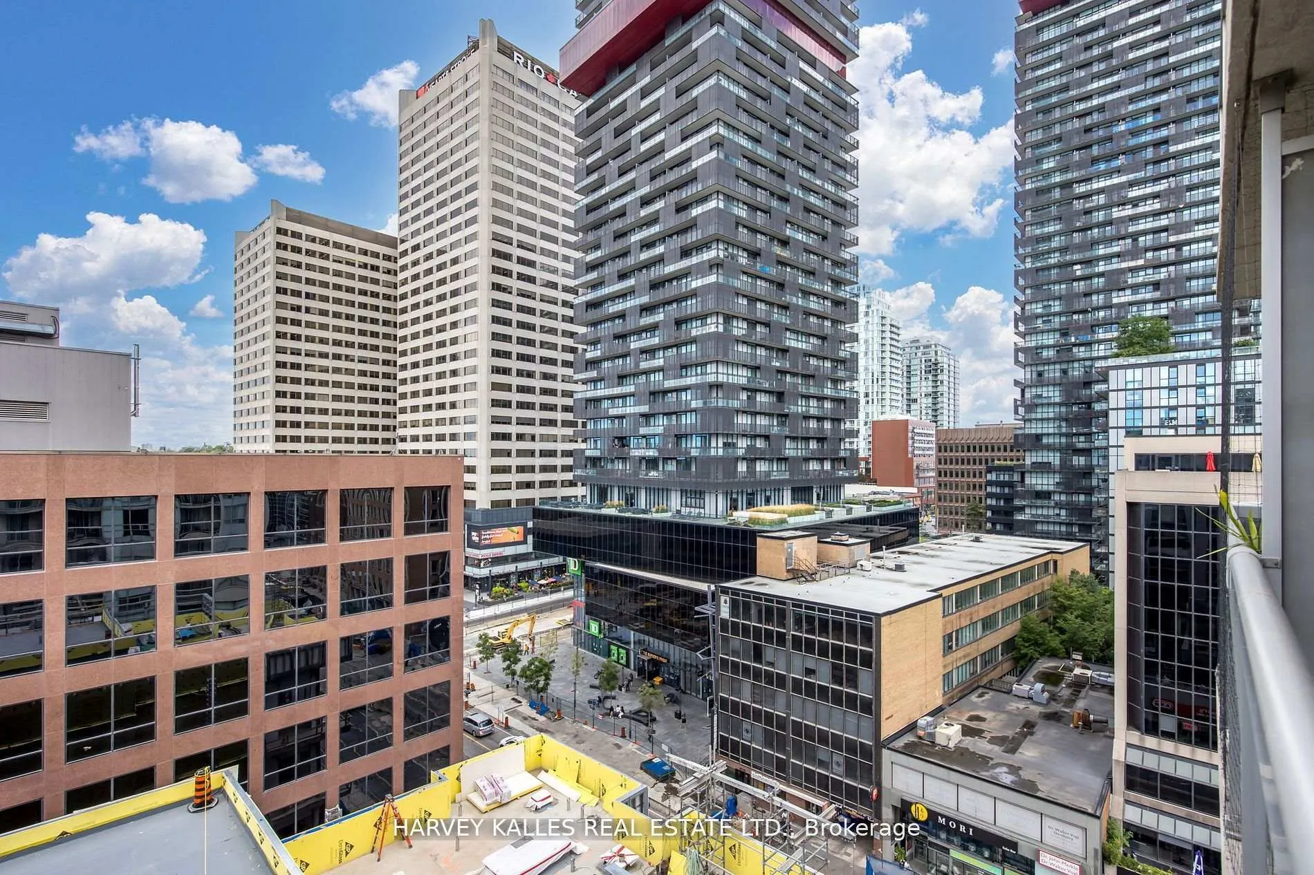Photo 26 of Unit 1201, 43 Eglinton Avenue E, Toronto, Mount Pleasant West — HOMEH