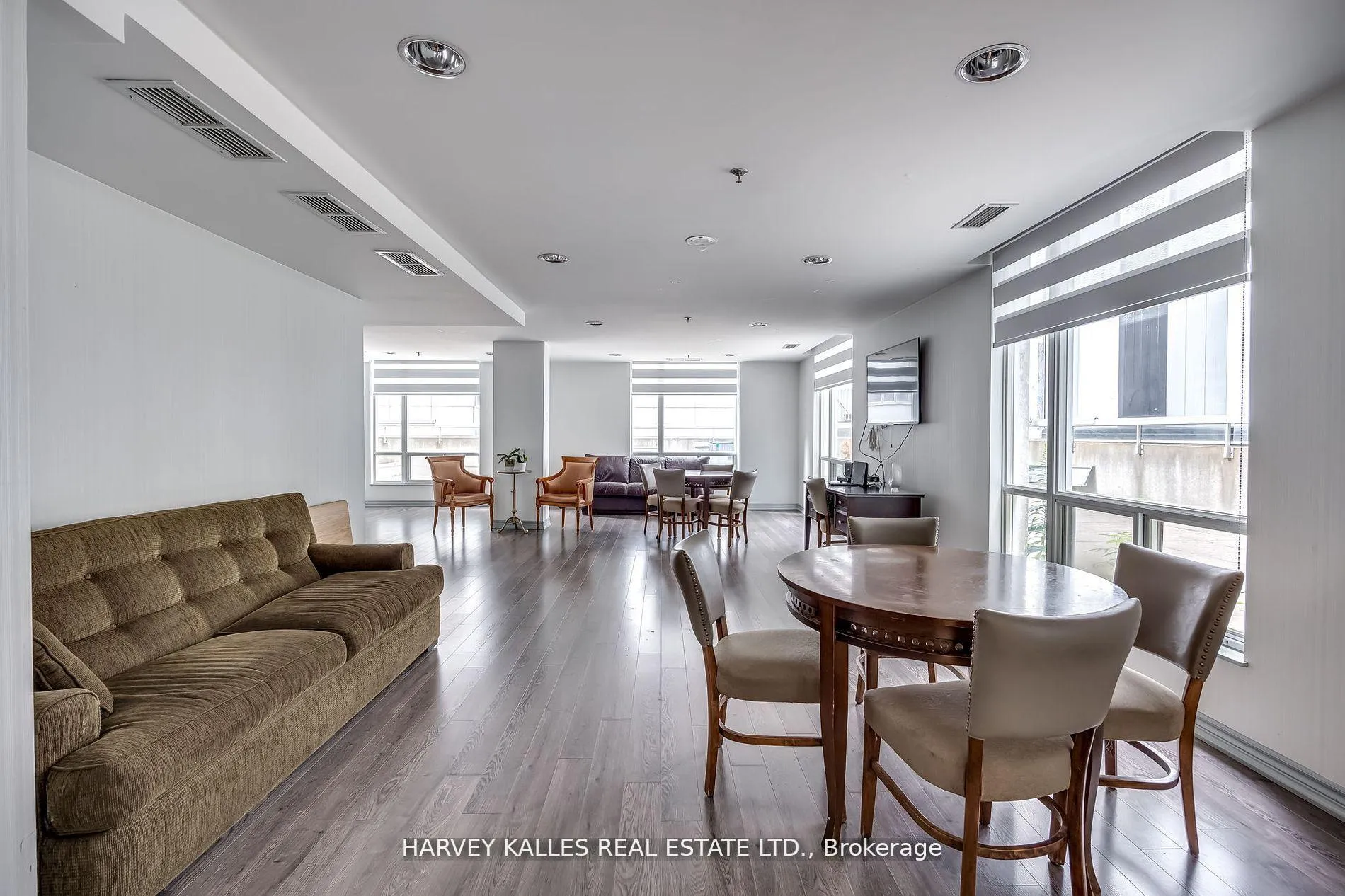 Photo 30 of Unit 1201, 43 Eglinton Avenue E, Toronto, Mount Pleasant West — HOMEH