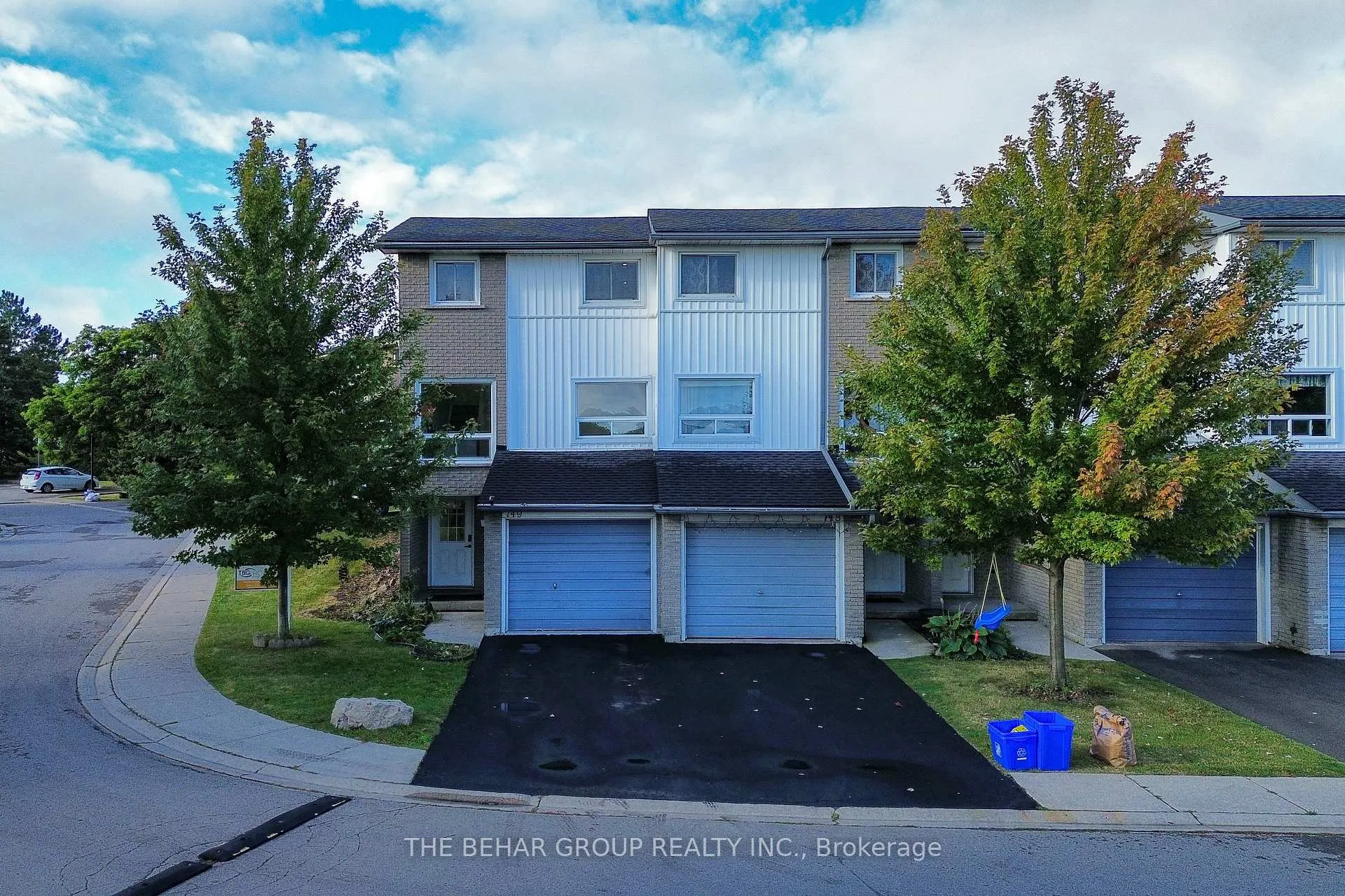 Photo 1 of Unit 149, 11 Queenslea Drive E, Hamilton, Quinndale — HOMEH