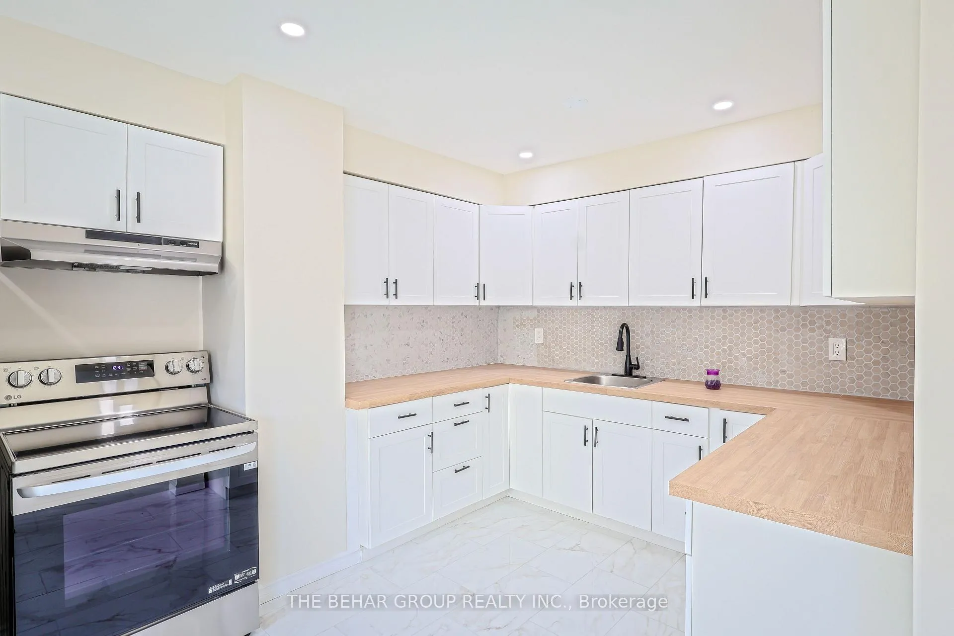 Photo 13 of Unit 149, 11 Queenslea Drive E, Hamilton, Quinndale — HOMEH