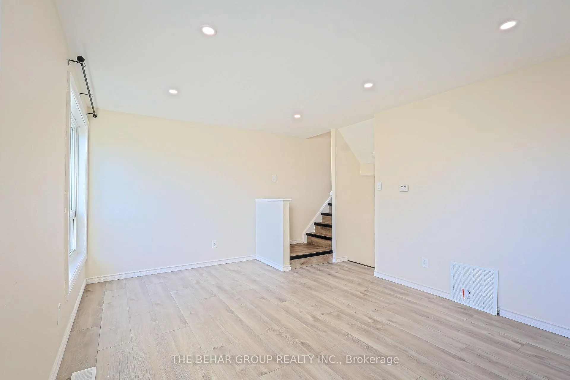 Photo 16 of Unit 149, 11 Queenslea Drive E, Hamilton, Quinndale — HOMEH