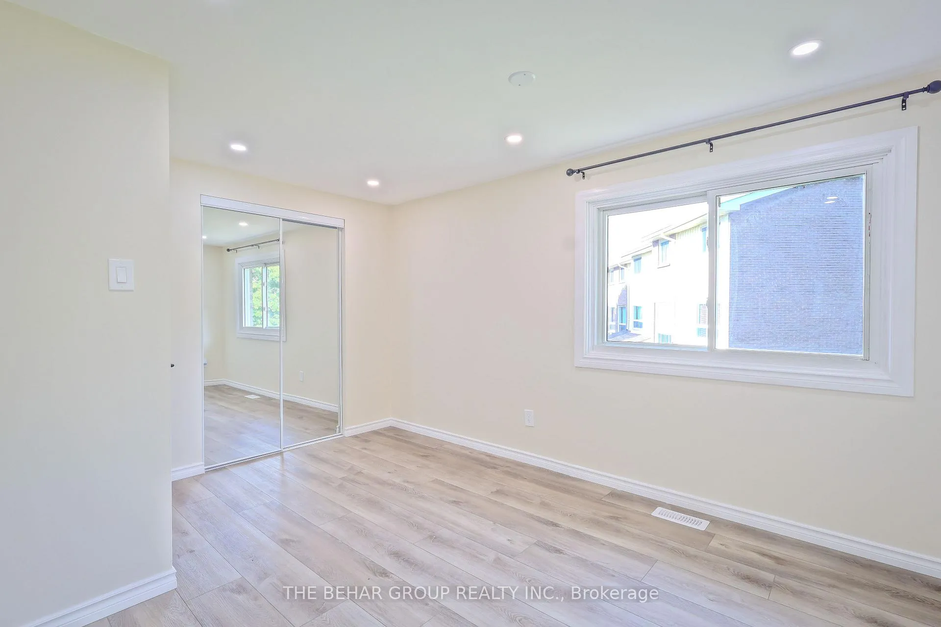 Photo 22 of Unit 149, 11 Queenslea Drive E, Hamilton, Quinndale — HOMEH