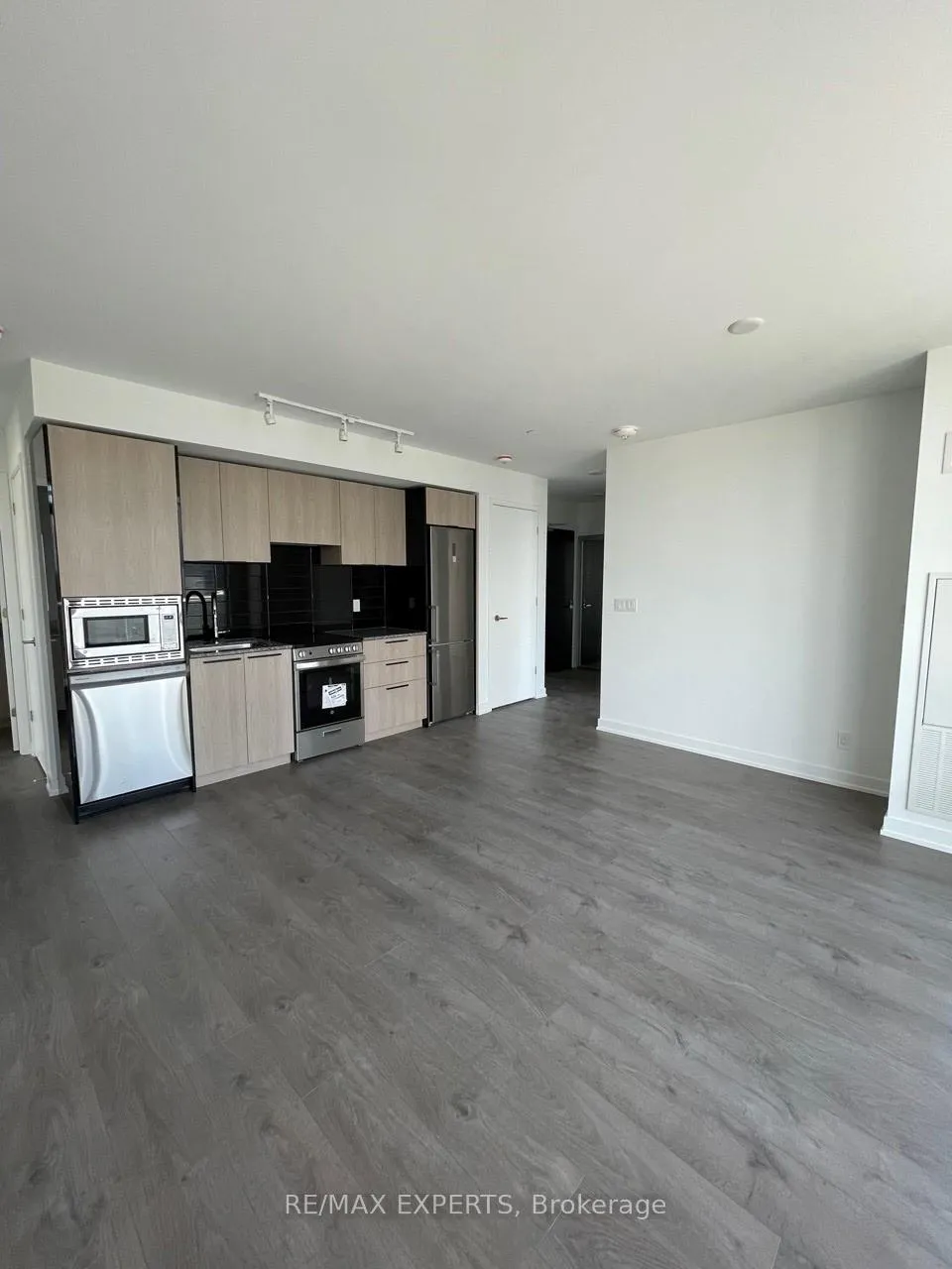 Photo 8 of Unit 2208, 18 Maitland Terrace, Toronto, Church-Yonge Corridor — HOMEH