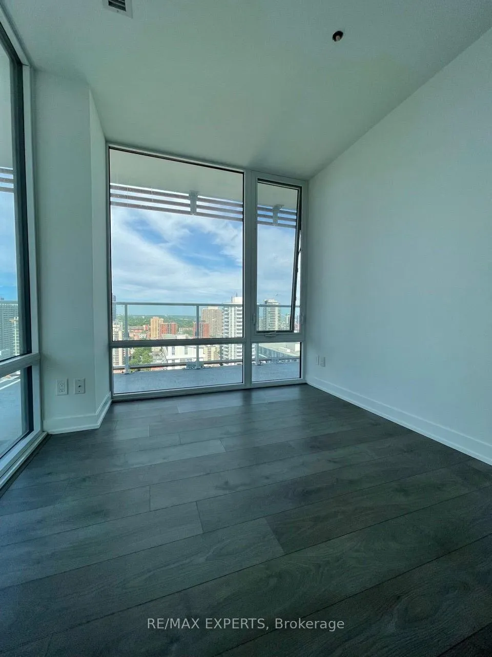 Photo 10 of Unit 2208, 18 Maitland Terrace, Toronto, Church-Yonge Corridor — HOMEH