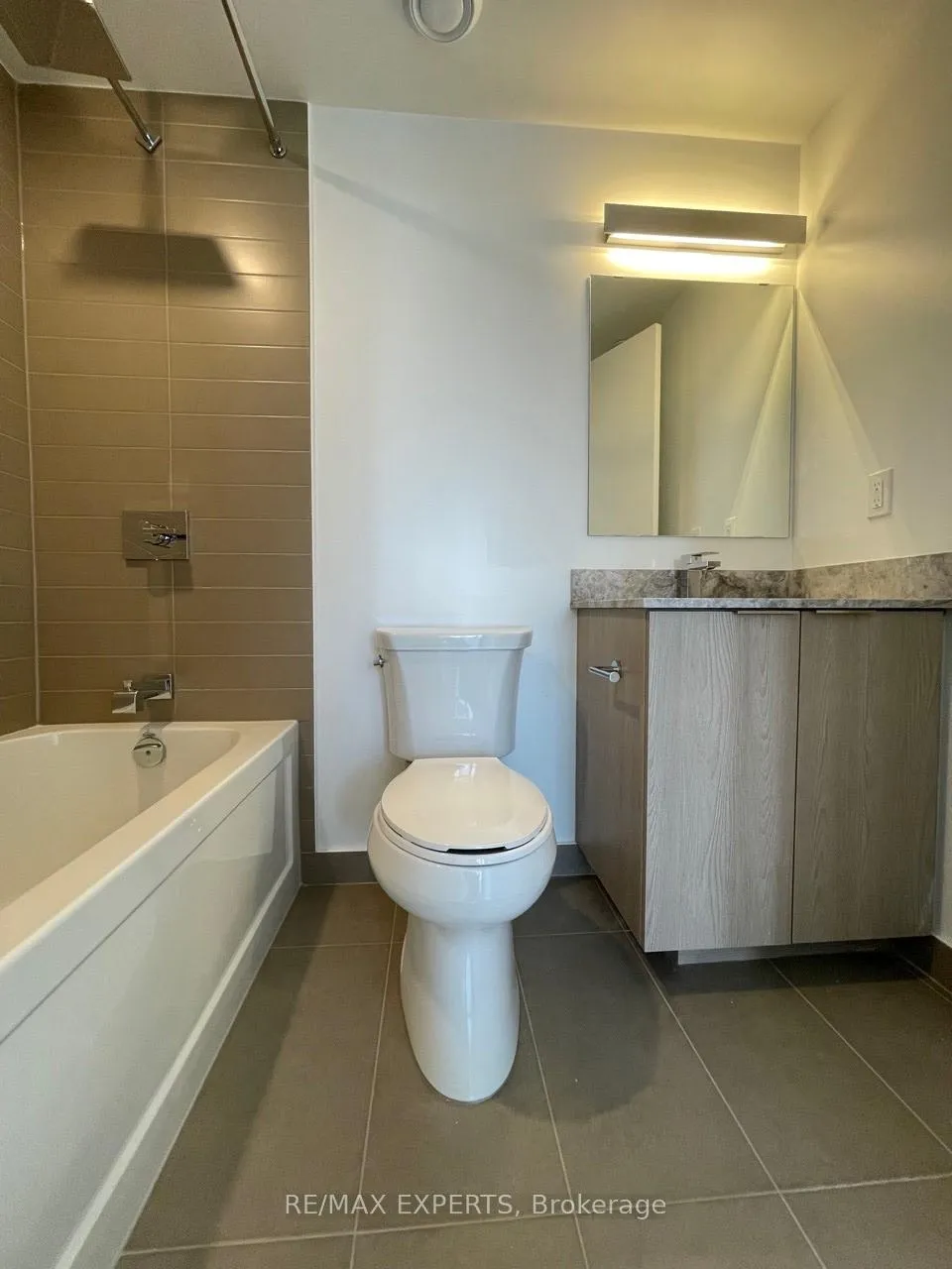 Photo 13 of Unit 2208, 18 Maitland Terrace, Toronto, Church-Yonge Corridor — HOMEH