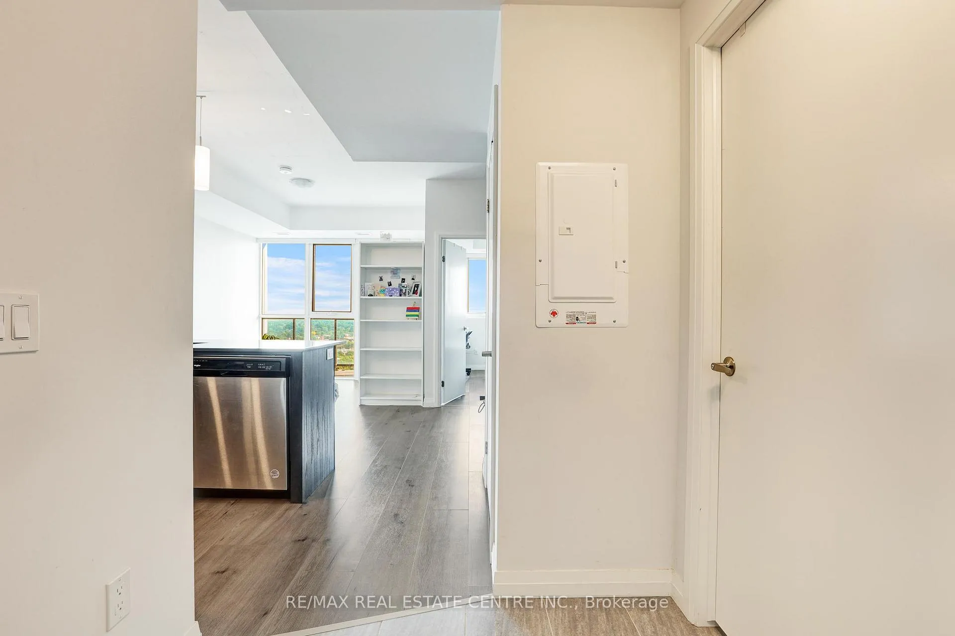 Photo 8 of Unit 2306, 108 Garment Street, Kitchener — HOMEH
