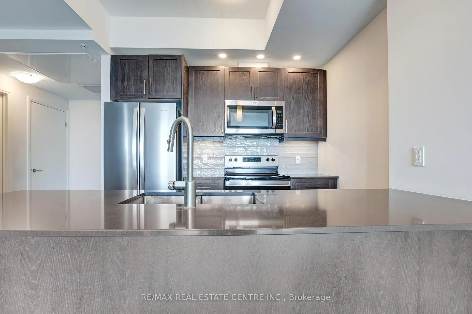 Photo 14 of Unit 2306, 108 Garment Street, Kitchener — HOMEH