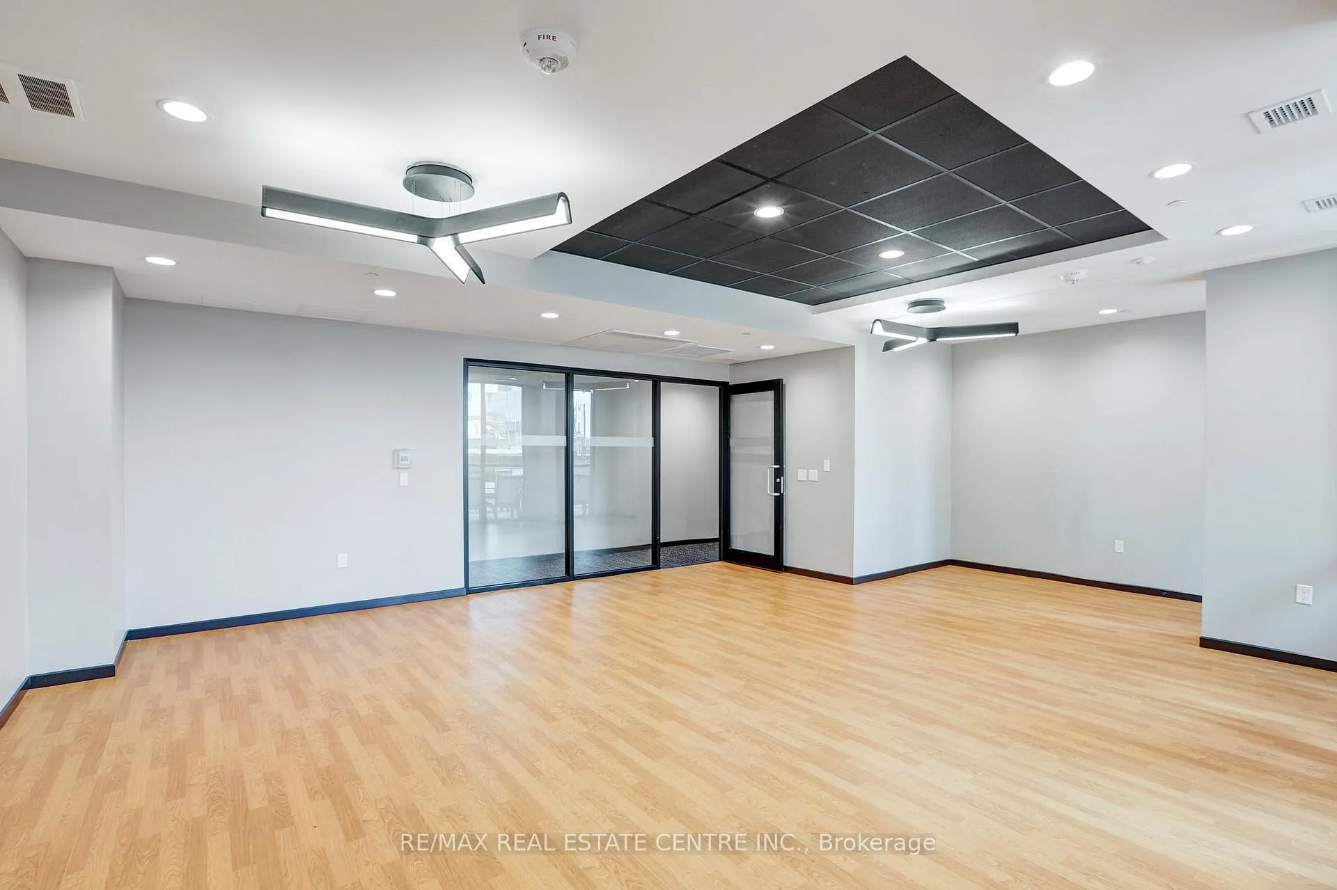 Photo 36 of Unit 2306, 108 Garment Street, Kitchener — HOMEH