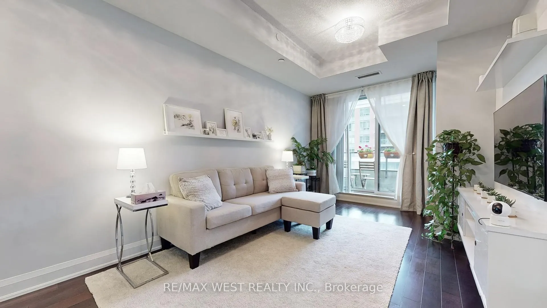 Photo 10 of Unit 303, 1 Uptown Drive, Markham, Unionville — HOMEH
