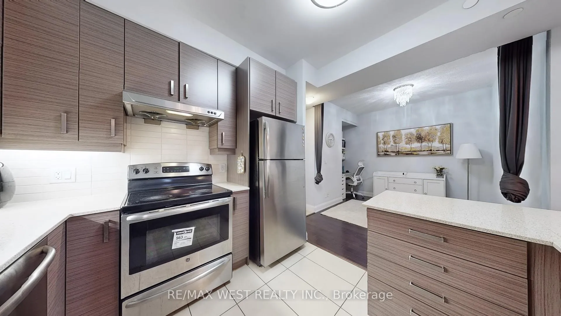 Photo 16 of Unit 303, 1 Uptown Drive, Markham, Unionville — HOMEH