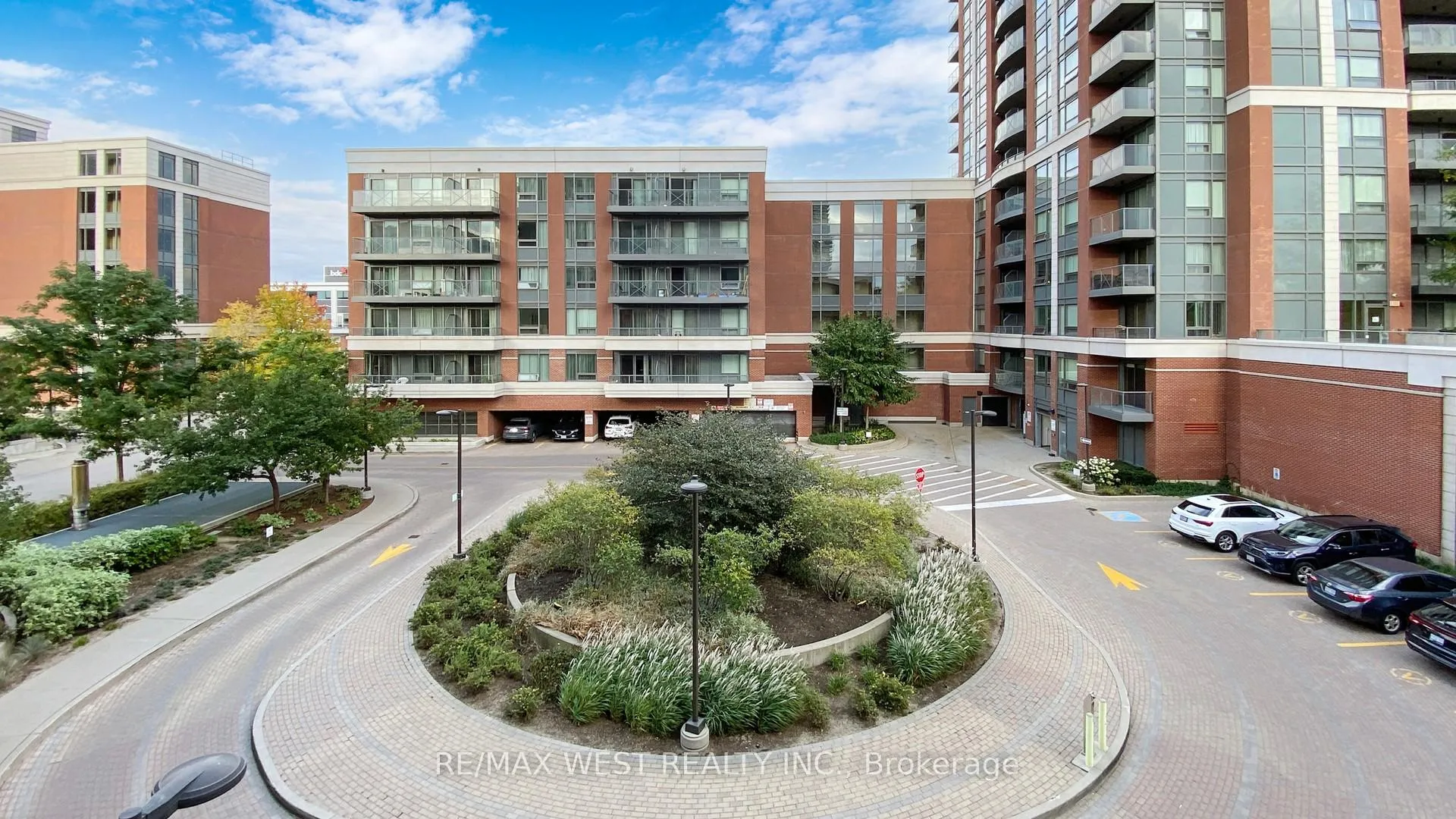 Photo 31 of Unit 303, 1 Uptown Drive, Markham, Unionville — HOMEH
