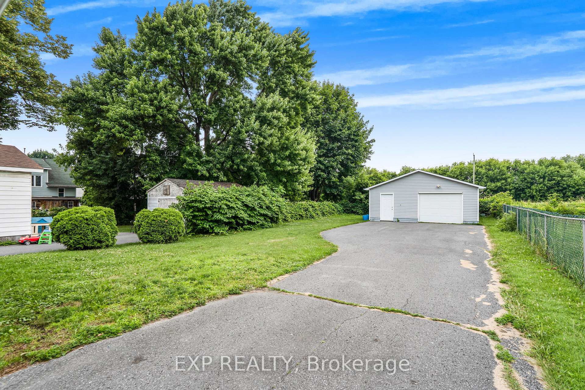Photo 22 of 215 Hoople Avenue, Cornwall — HOMEH