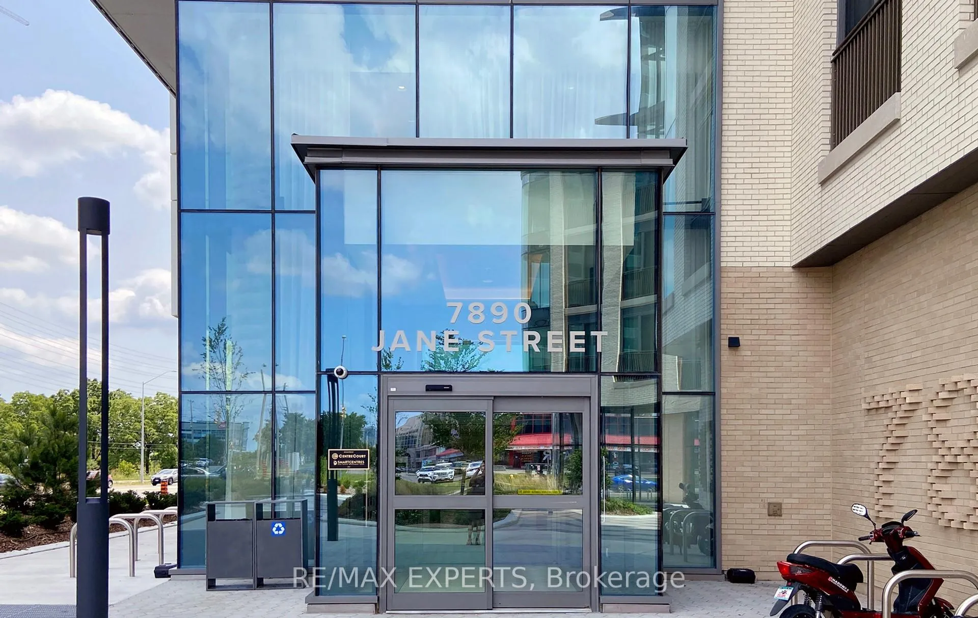 Photo 2 of Unit 3708, 7890 Jane Street, Vaughan, Vaughan Corporate Centre — HOMEH