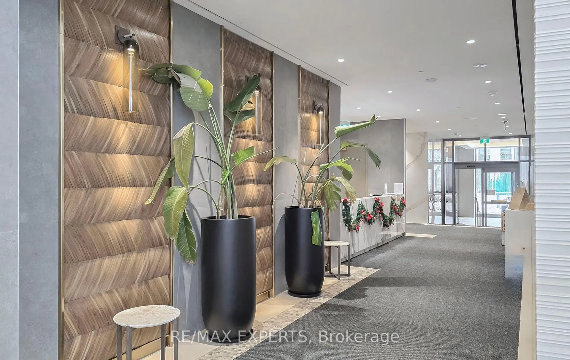 Photo 3 of Unit 3708, 7890 Jane Street, Vaughan, Vaughan Corporate Centre — HOMEH