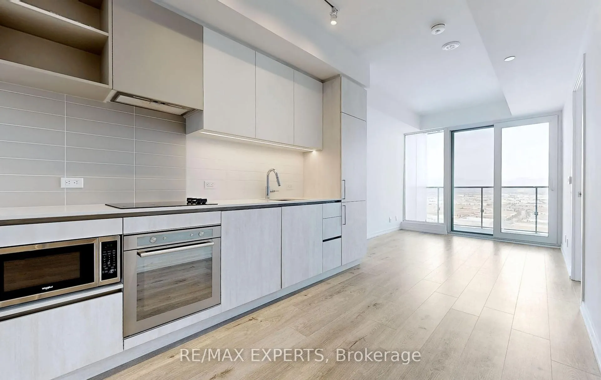 Photo 14 of Unit 3708, 7890 Jane Street, Vaughan, Vaughan Corporate Centre — HOMEH